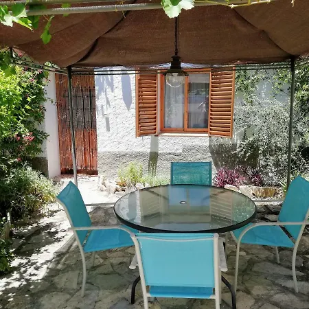Cortijo Abedules Apartment